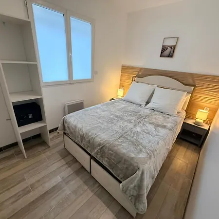 Des Fleurs Lägenhet *