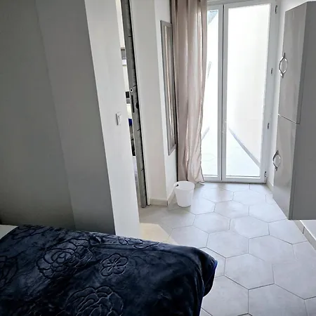 Apartment Des Fleurs