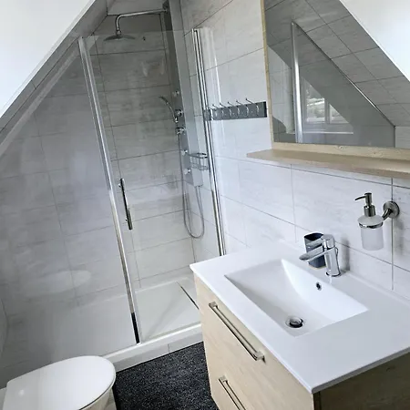 Des Fleurs Apartment *