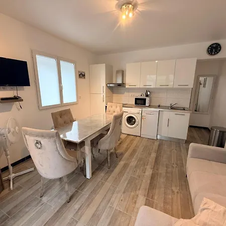 Διαμέρισμα Des Fleurs