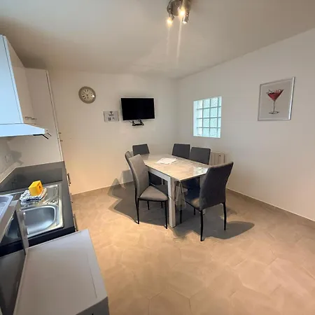 Des Fleurs Διαμέρισμα *