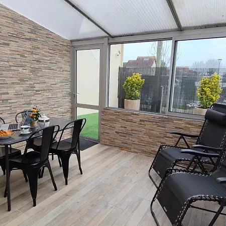 Apartment Des Fleurs - Les Escapades Cosy - 1 A 4 Personnes