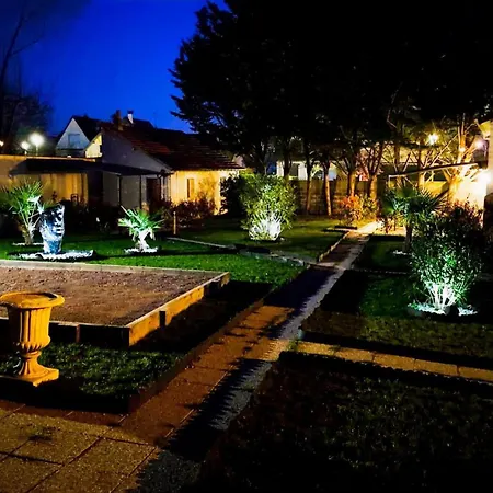 Apartment Des Fleurs - Les Escapades Cosy - 1 A 4 Personnes *