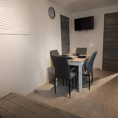 Des Fleurs - Les Escapades Cosy - 1 A 4 Personnes Apartment