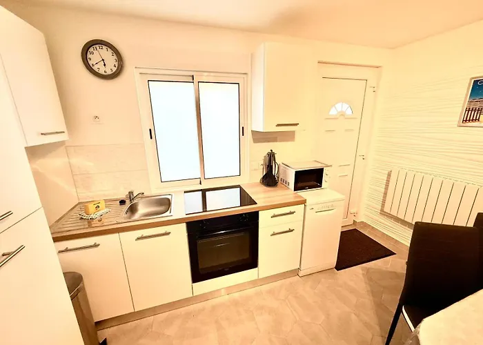 Des Fleurs Апартаменты Кабур