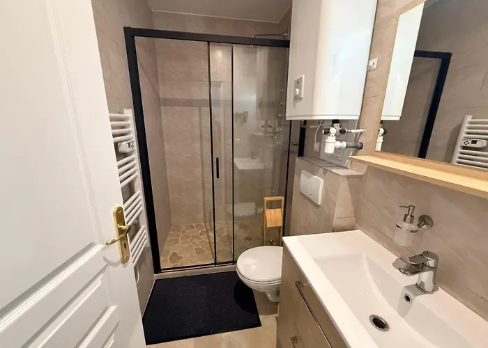 Des Fleurs * Кабур