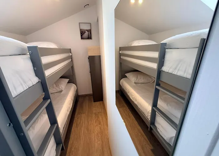 Апартаменты Des Fleurs *