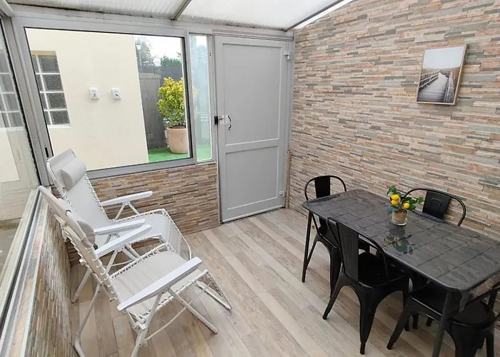 Des Fleurs Appartement *